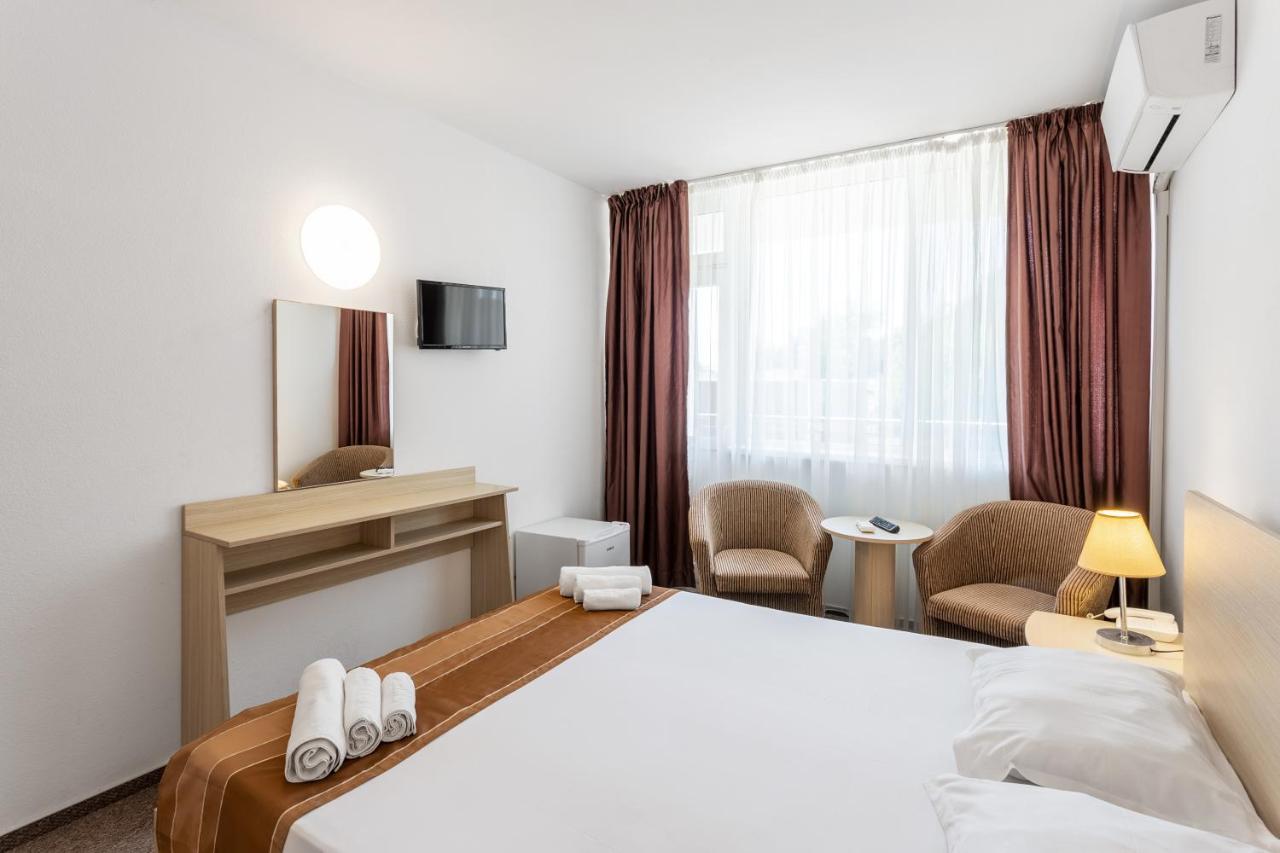 סאטורן Hotel Neko מראה חיצוני תמונה