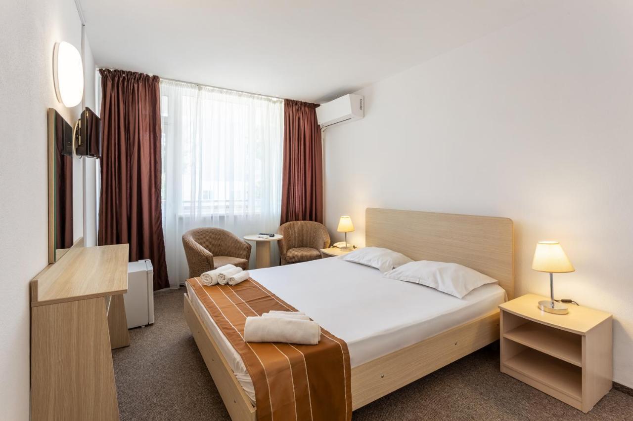 סאטורן Hotel Neko מראה חיצוני תמונה