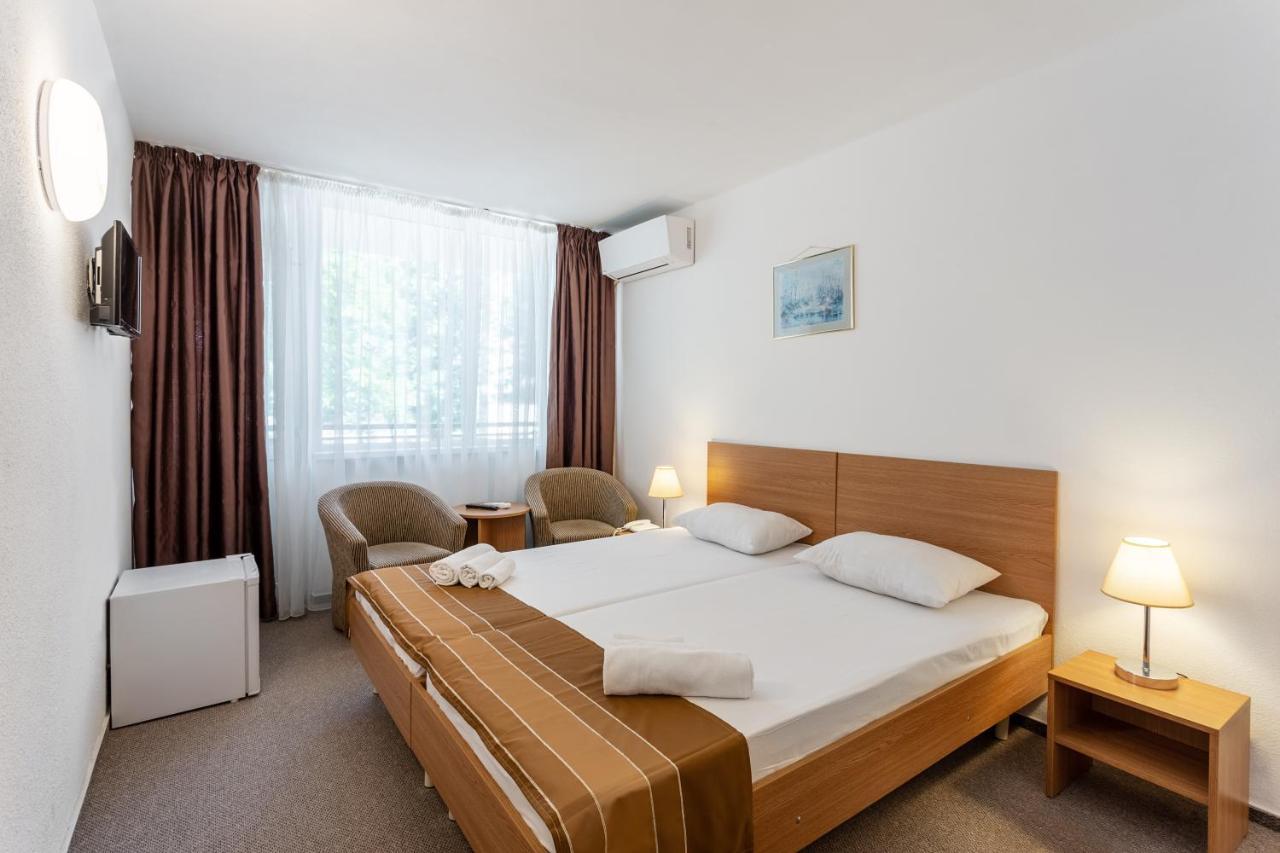 סאטורן Hotel Neko מראה חיצוני תמונה